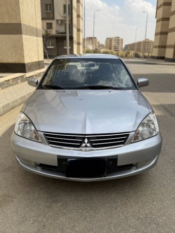 mitsubishi-lancer-big-0
