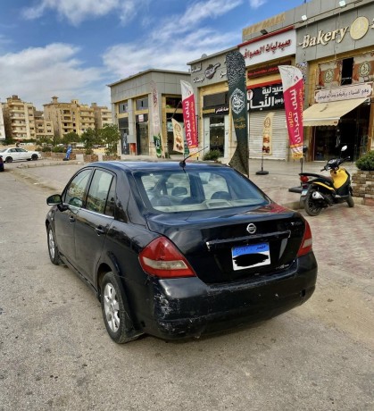 nissan-tiida-big-1