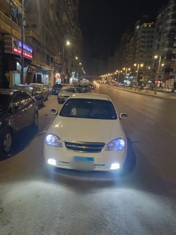 chevrolet-optra-big-0