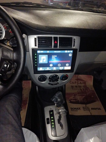 chevrolet-optra-big-6
