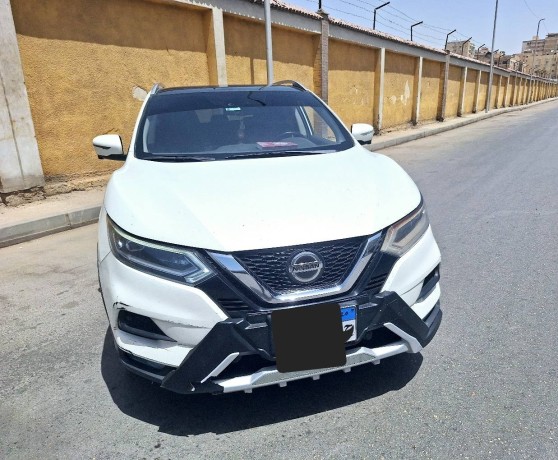 nissan-qashqai-big-0