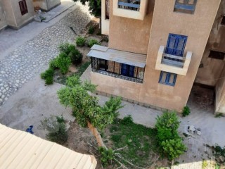 shk-llbyaa-f-alaabor