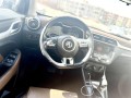 mg-zs-small-5