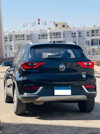 mg-zs-big-3