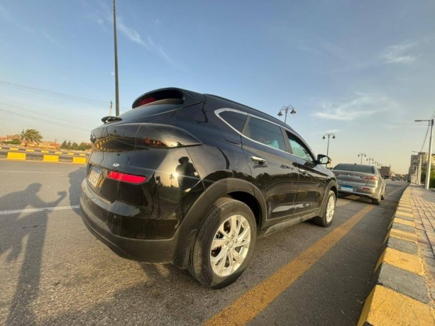 hyundai-tucson-big-2