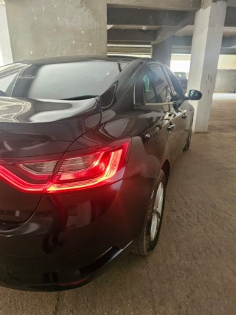 renault-megane-2019-big-1