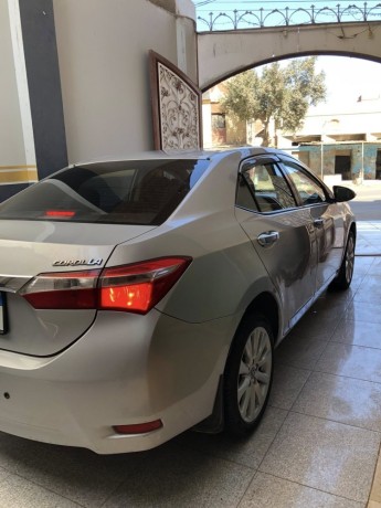 toyota-corolla-big-4