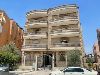 shk-llbyaa-balaabor